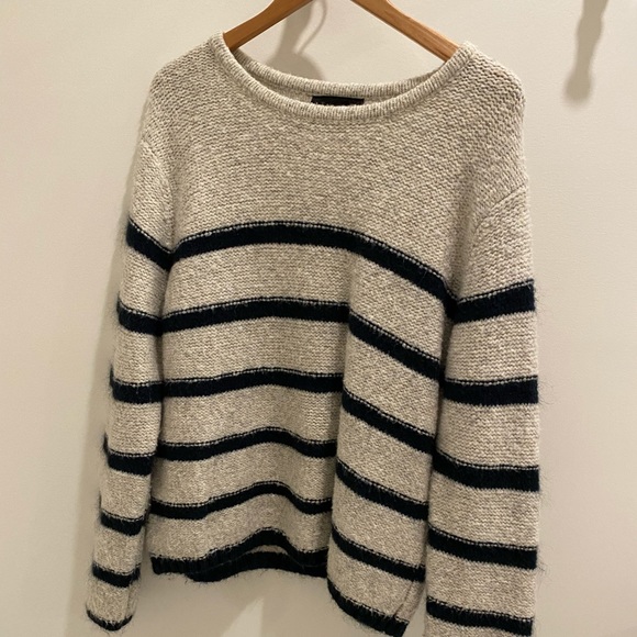 LINE sweater *all season* Classic Stripe 💙 - Picture 1 of 6